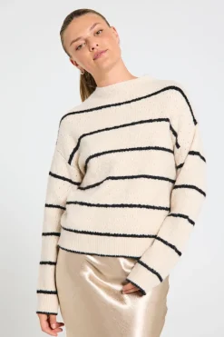 FREEQUENT FQHARA - PULLOVER - HVID OG SORT